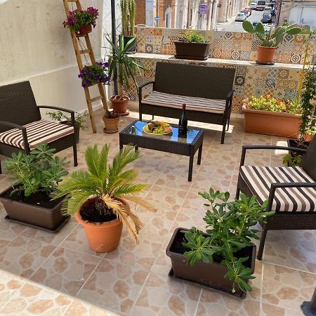 דירות סירקוזה Casa Nonna Maria מראה חיצוני תמונה