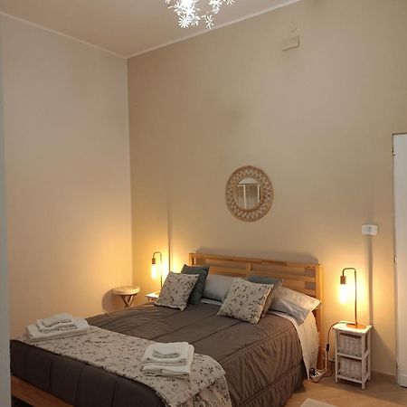 דירות סירקוזה Casa Nonna Maria מראה חיצוני תמונה