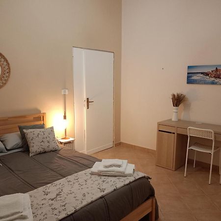 דירות סירקוזה Casa Nonna Maria מראה חיצוני תמונה