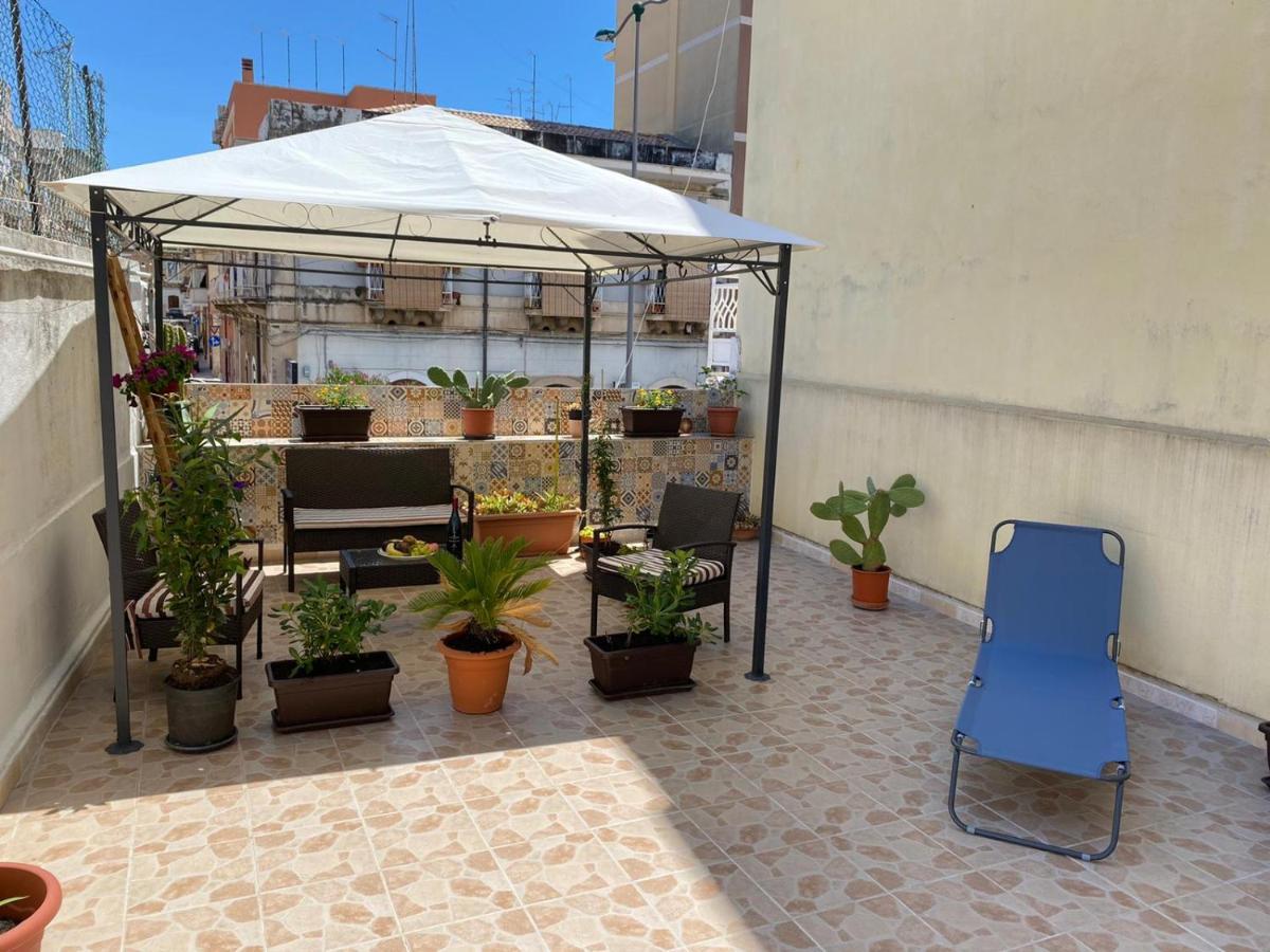דירות סירקוזה Casa Nonna Maria מראה חיצוני תמונה